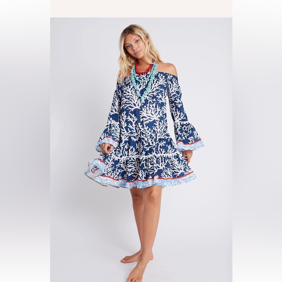 Cute Coral tropical Tunic. - Picture 1 of 8